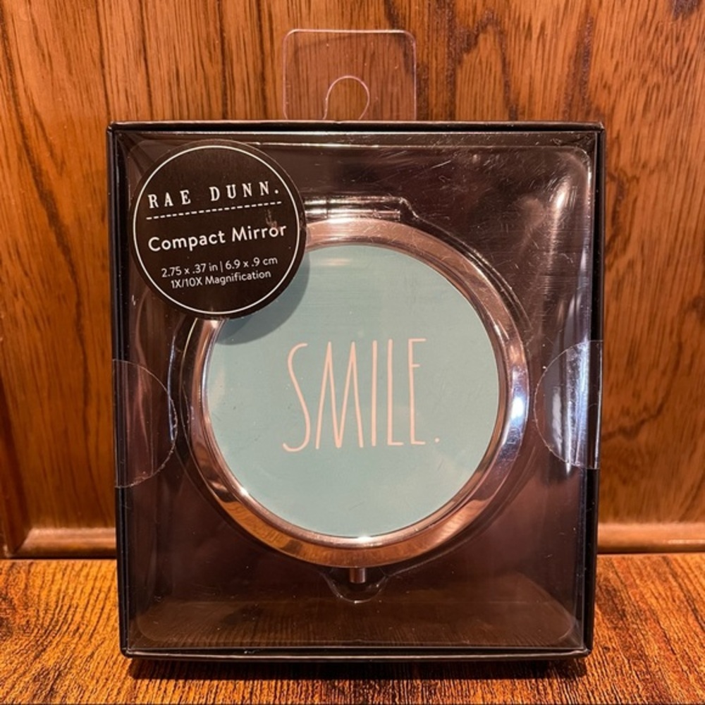 Rae Dunn SMILE Compact Mirror BRAND NEW IN PACKAGE!